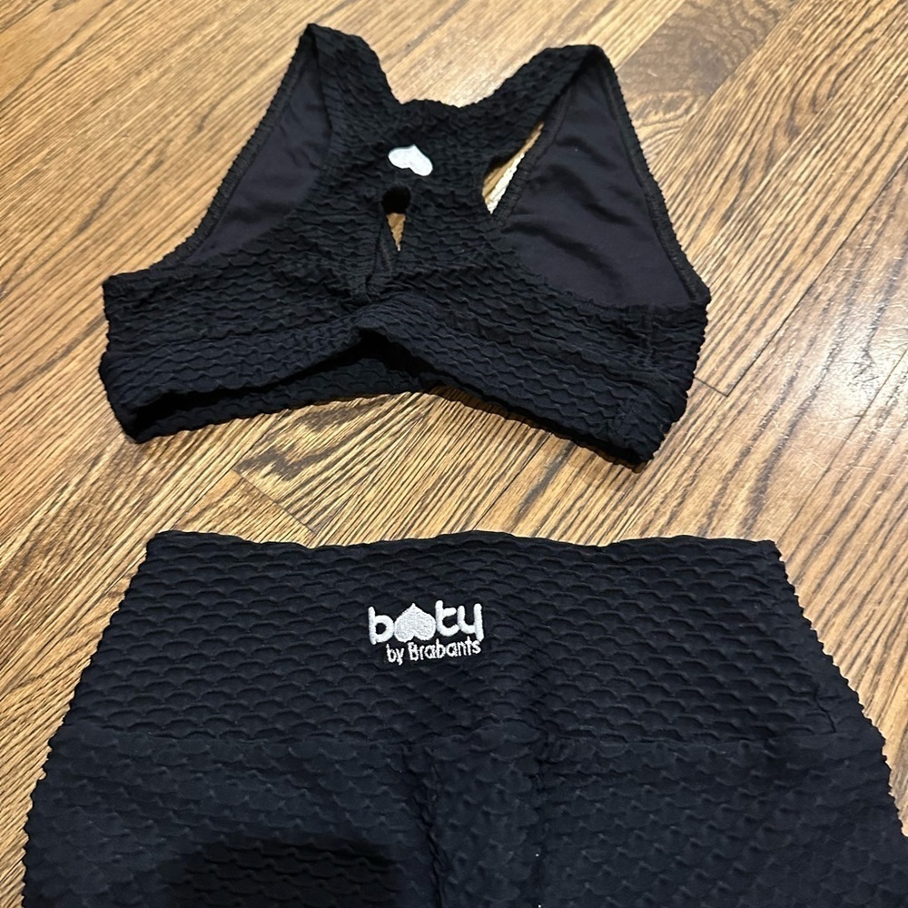 Booty By Brabants Croco Skin Set in Black - Picture 7 of 7